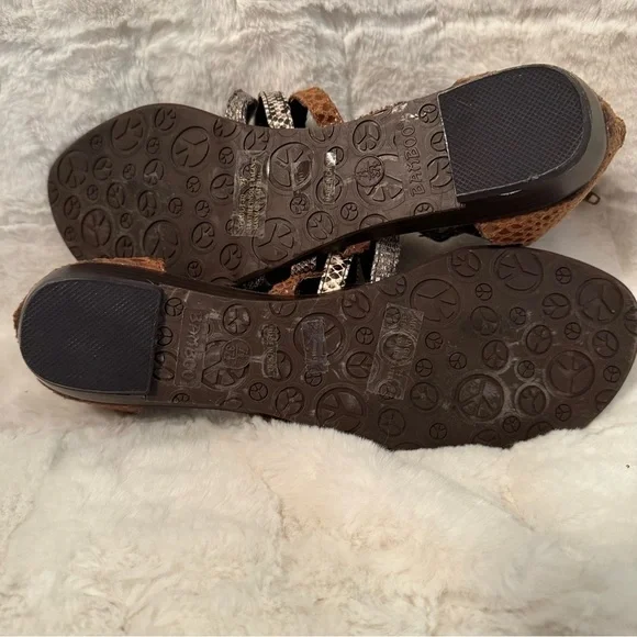 Bamboo Leather Strappy Gladiator T-Strap Sandals. Size 7.5. Snake print NEW - Picture 13 of 15